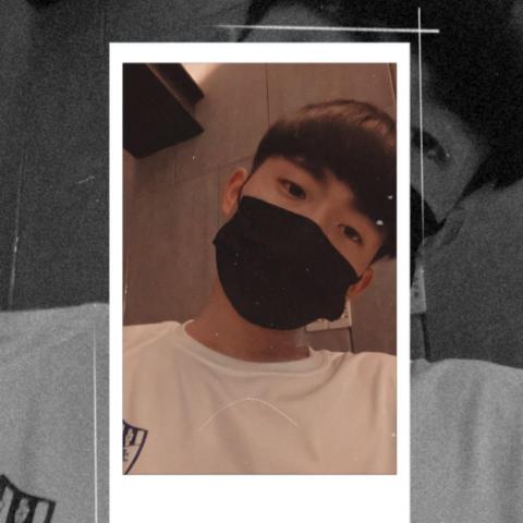 提供游泳服務的專家林佑承