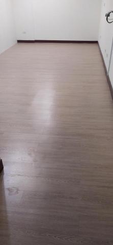 林彥斌 - 塑膠地板施工