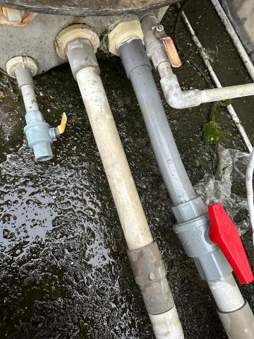 阿堯 - 冷卻水塔開關更換