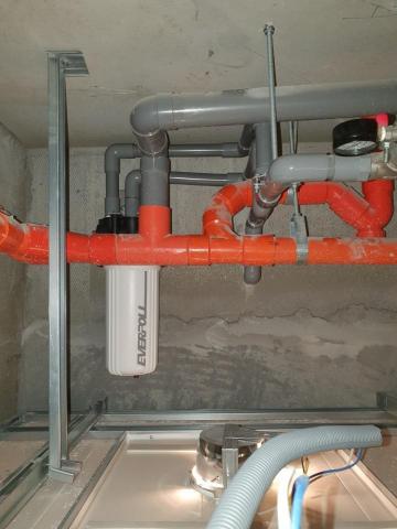 韻文淨水工程 - 全戶過濾安裝於大樓住宅的浴室天花板內