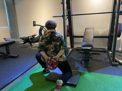 蘇哲瑩 Leo教練 - 體態調整 蘇哲瑩 Leo教練 - 體態調整