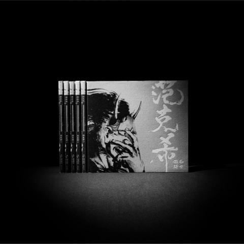 三言視覺設計工作室 - FAN KE XI: Album Design 2019
范克希-假面騎士｜專輯視覺設計與印刷

專輯視覺設計

client:獨角音樂製作有限公司