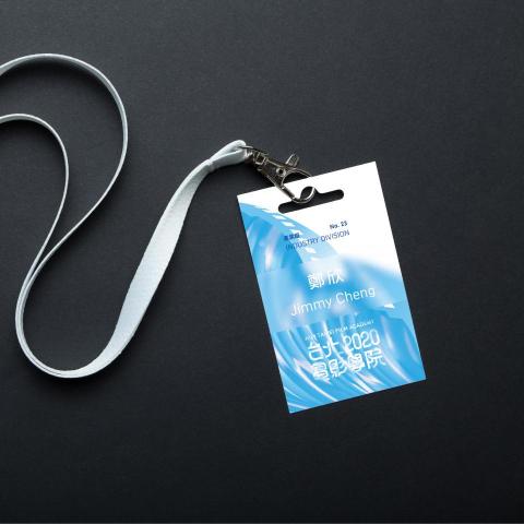 三言視覺設計工作室 - 2020台北電影學院—破浪
2020 Taipei Film Academy - Billow

識別證設計