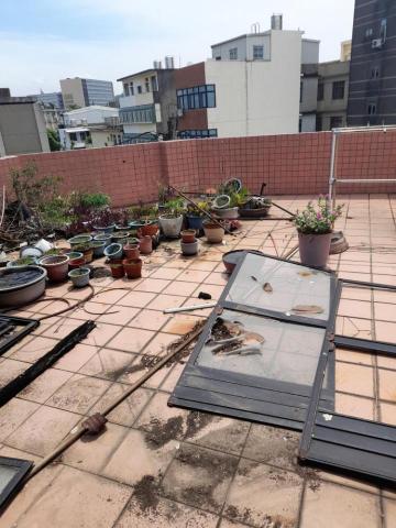 兔兔清潔  服務企業社 - 