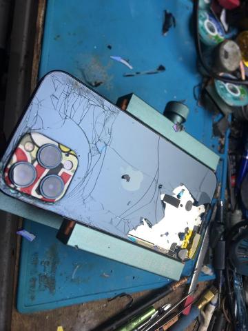 黑皮維修工作室 - 