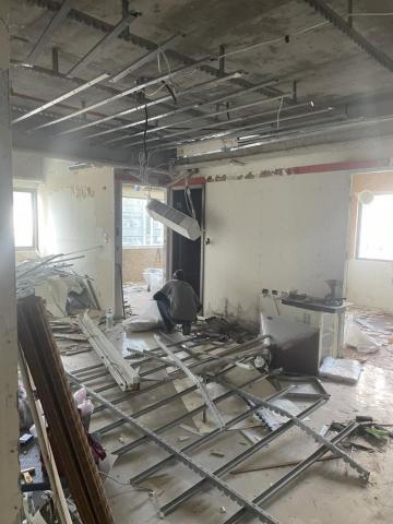 少勤工程 - 民宅拆除 少勤工程 - 民宅拆除