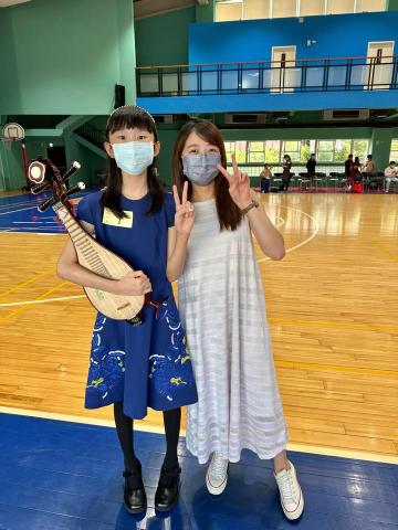 陳嘉瑜 - 指導學生參加111年新北市學生音樂比賽榮獲柳琴國小B組第一名