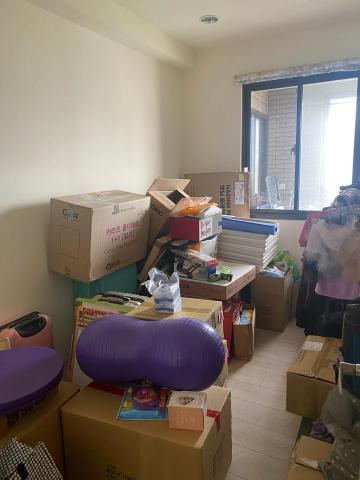 整理師亞希（AKY) - 儲藏室整理：物品有進無出，又很不好拿.
讓屋主很困擾！