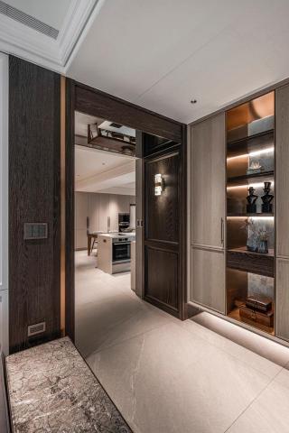 靚居空間設計 - 