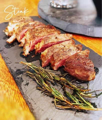 33 Kitchen - 乾煎牛排 Steak