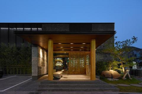 OPIA - 台中兼六園 鐵板燒