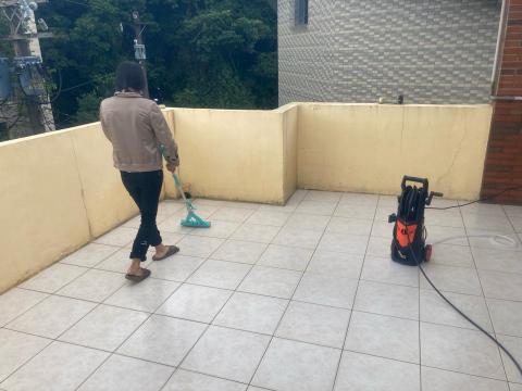 磊砢晶瑩工程 - 清理完成後的整地陰乾,確保漆料可以完整附著 磊砢晶瑩工程 - 清理完成後的整地陰乾,確保漆料可以完整附著