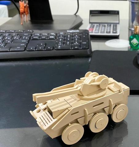 kira - 3D金屬戰車