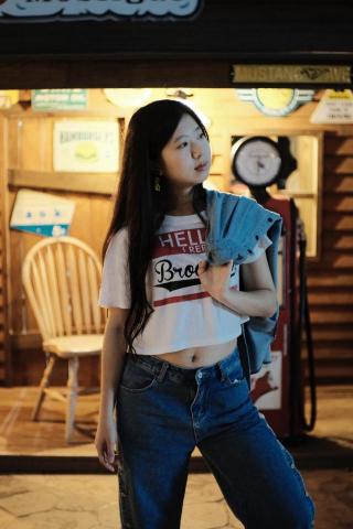 min min - 人物特寫/底片質感/動作指引