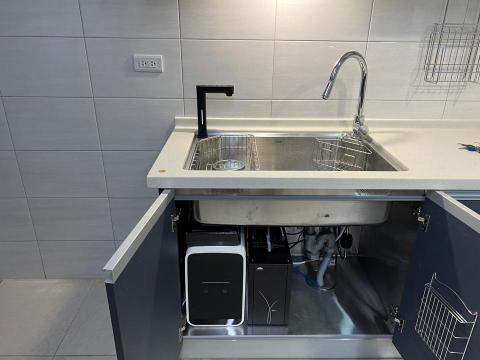 禾業工程 - 屏東市宮黛GD600廚下溫熱機安裝