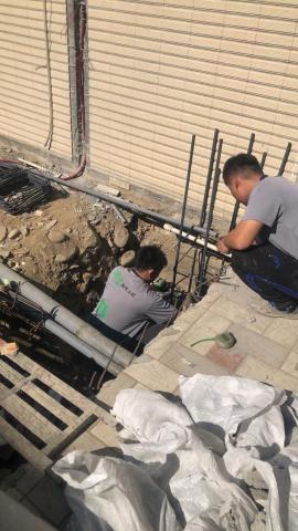 瑞呈工程行 - 挖洞自己跳 