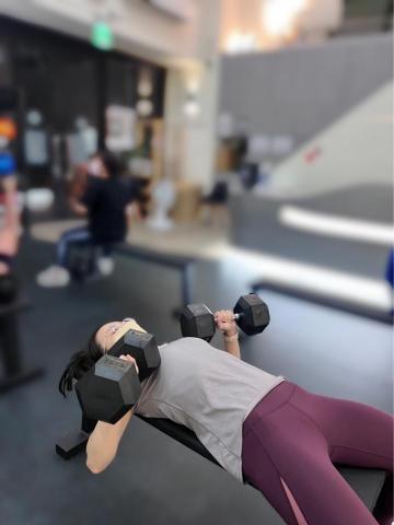 Tsai - 15kg 啞鈴臥推