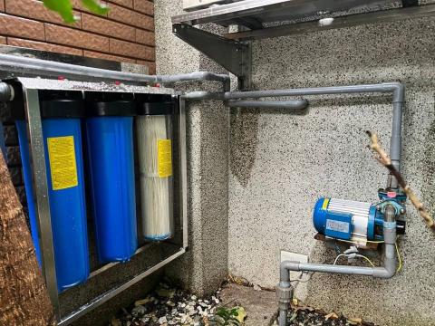 青山淨水 江重徳 - 全戶淨水設備水塔前置三道施工後照片！青山淨水安裝實例！