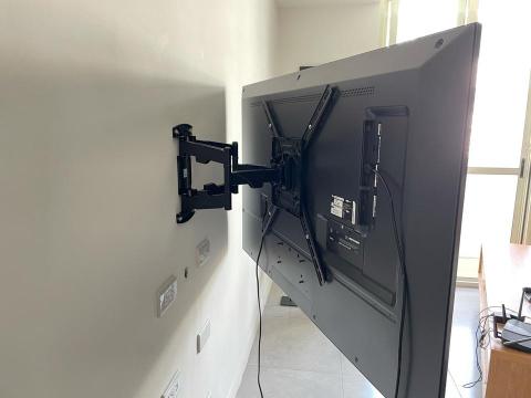 允威廉 - 55吋懸臂