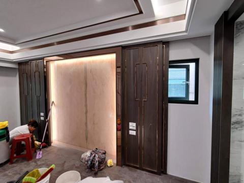 木工小蔡 - 滑軌隱藏門