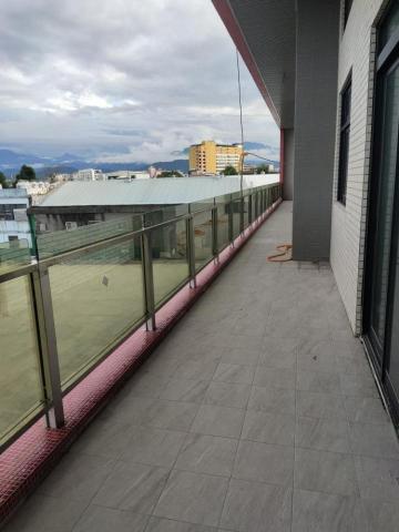 創昕 - 欄杆 玻璃安裝