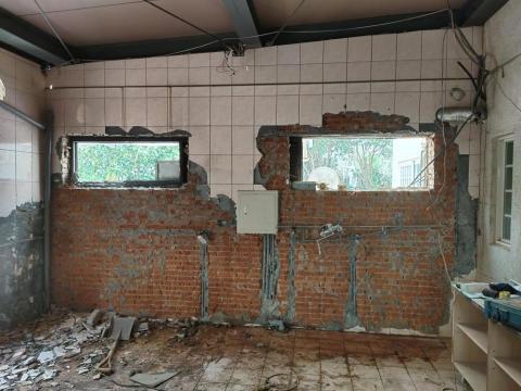 創昕 - 打牆 拆除 清運