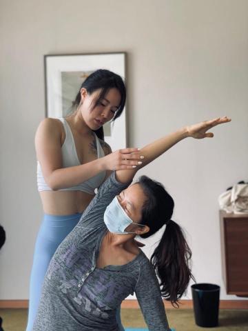 living with yoga - 倪嘉Abi - 誠品行旅住客教學