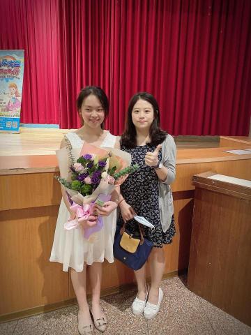 黃馨瑩 - 參加學生得獎音樂會