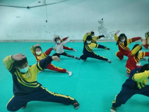 猴子老師的武術教室 - 兒童武術傳統拳法