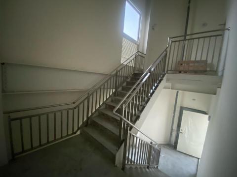 巨騰工業社*  鐵件工程 - 白鐵扶手