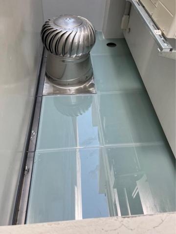 巨騰工業社*  鐵件工程 - 採光罩與通風球