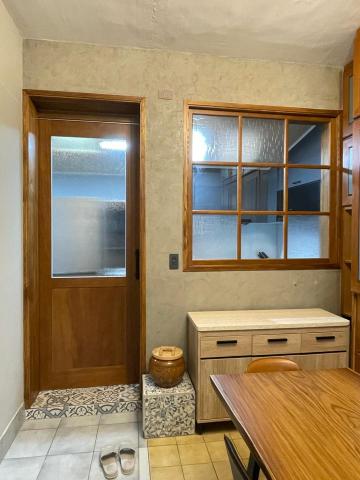 富麗居家 - 重塑四十年老屋，微裝修～復古格子窗搭配花磚。 三五好友ㄧ聚，彷彿置身在咖啡廳，簡單而舒適•