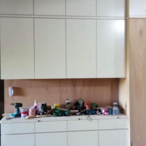 圖畫裝潢邱創成 - 