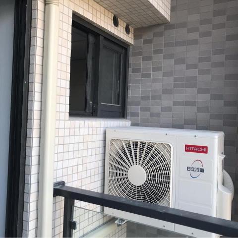 鴻鎰冷氣有限公司 - 