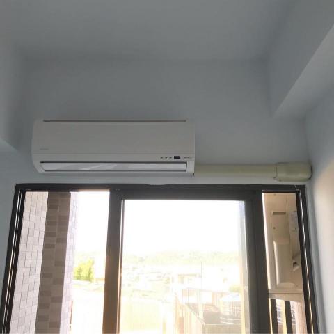 鴻鎰冷氣有限公司 - 