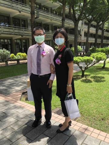 提供odoo會計服務的專家黃昱傑