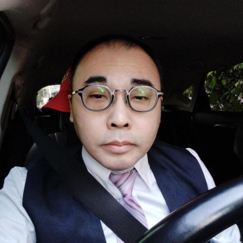 提供lexus濱江服務的專家林先生