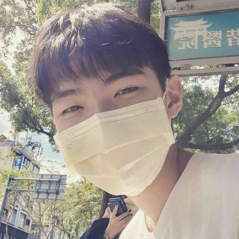 提供奧數教程服務的專家陳老師學習專家