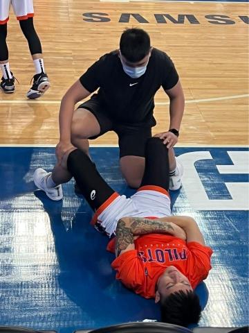 肌力與體能教練 Randy - 職業球員伸展