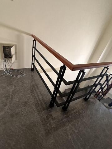 峻承有限公司 - 