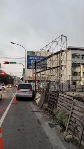 翔虎鷹架 - 廣告架