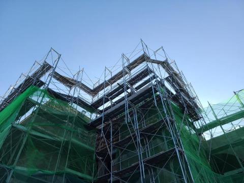 翔虎鷹架 - 而林