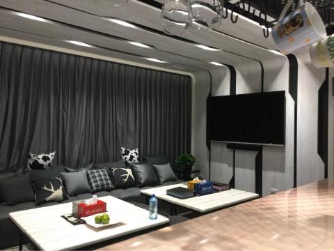 佐晟工程行 -  佐晟工程行 -