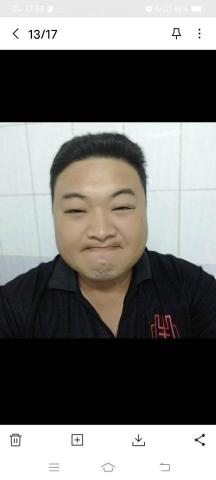 提供推拿服務的專家HULK WANG