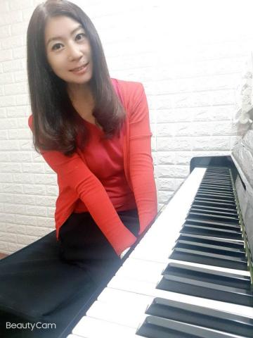 潘世薇 - Seira 潘世薇~ 古典鋼琴老師，日系教學法