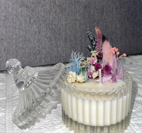 楊珽喻 - 乾燥花蠟燭