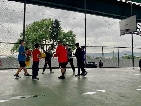 勁學籃球運動-賴勁廷教練 - 