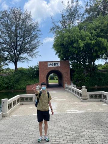 提供92服務的專家陳定墉