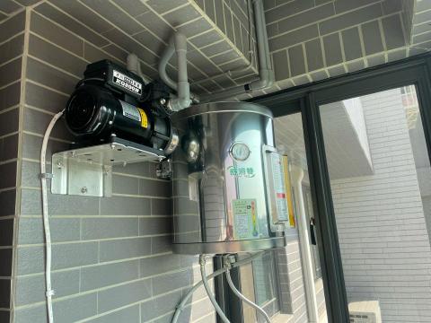 王先生 - 電熱水器和加壓馬達安裝 王先生 - 電熱水器和加壓馬達安裝