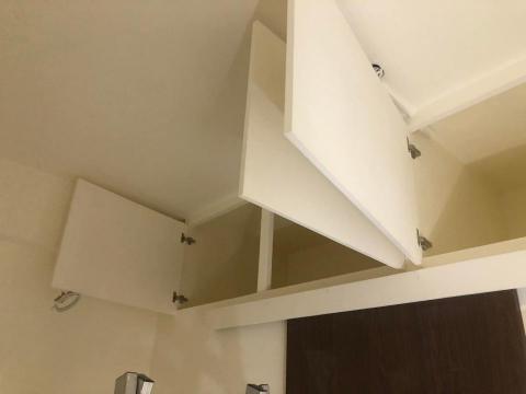 閎恩工程行 - 木作房間上方儲藏櫃施作完成